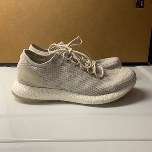 Men’s Adidas Pureboost Clima rubbing shoes Sz 10.5